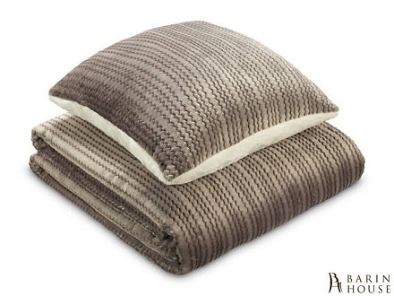 Купить                                             Набор одеяло и подушка Warm Hug V3 191277