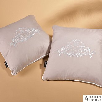 Купити                                            Декоративна подушка Модерн з вишивкою світло-сіра 244235